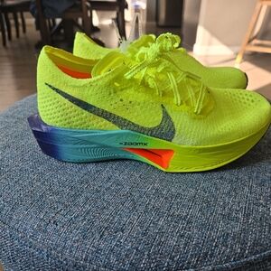 Nike Vaporfly 3 Running Shoes